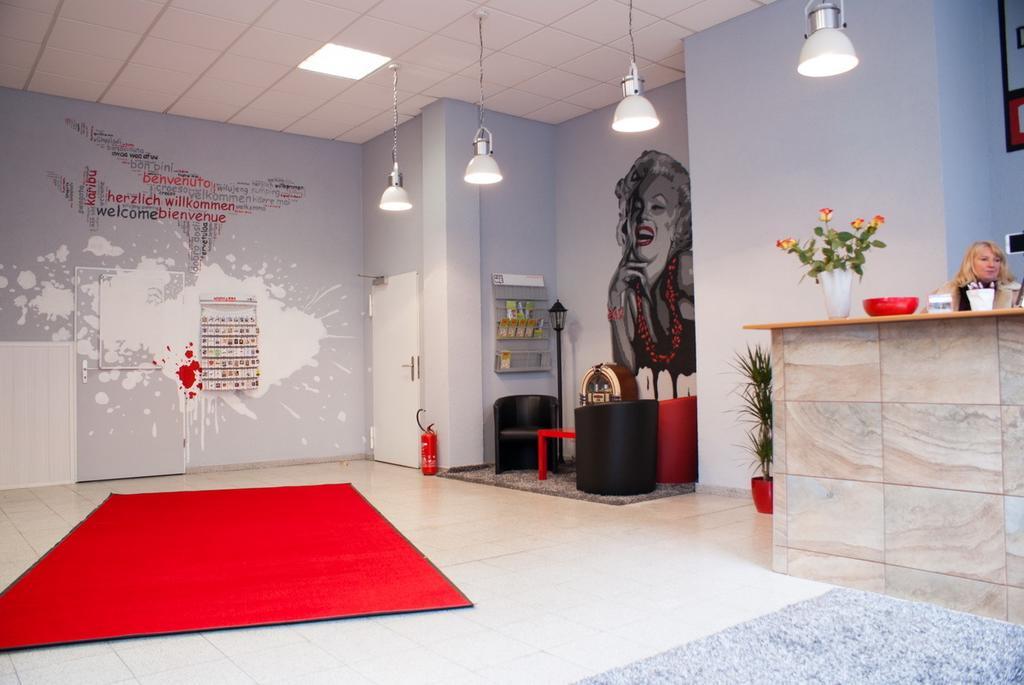 Hostel Die Etage East Berlin Bagian luar foto